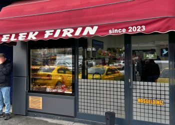 Elek’den Sevgililer Günü İçin İlginç Hediye