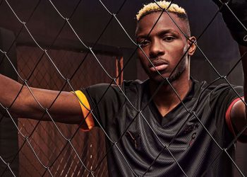 Galatasaray Yeni 2024/25 Özel Formasını Tanıttı