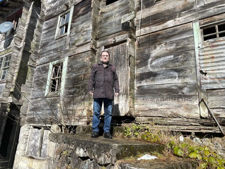 CHP Rize İl Başkanı Saltuk Deniz “Tarihi hanlar restore edilmeli”