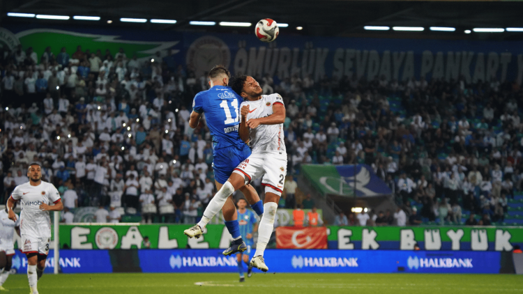 Çaykur Rizespor uzatmalarda güldü: 1-0