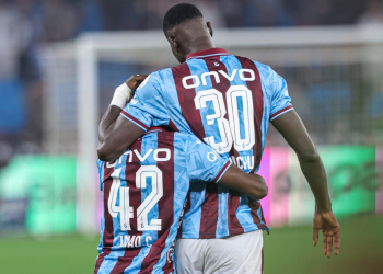 Trabzonspor evinde Eyüpspor’u 2-0 mağlup etti