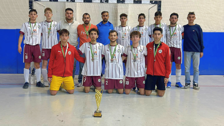Ardeşen Belediyesi SK Salon Hokeyinde Tarih Yazdı!