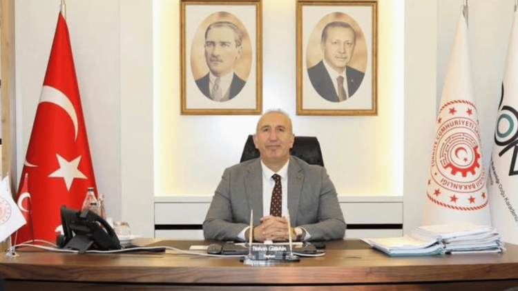 TÜGVA Ardeşen tarafından düzenlenen “Velhasıl Sohbetleri” başlıyor.