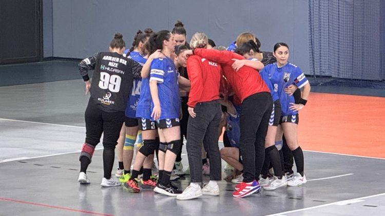 Ardeşen Belediyesi sahasında Samsun’u 39-38 mağlup etti