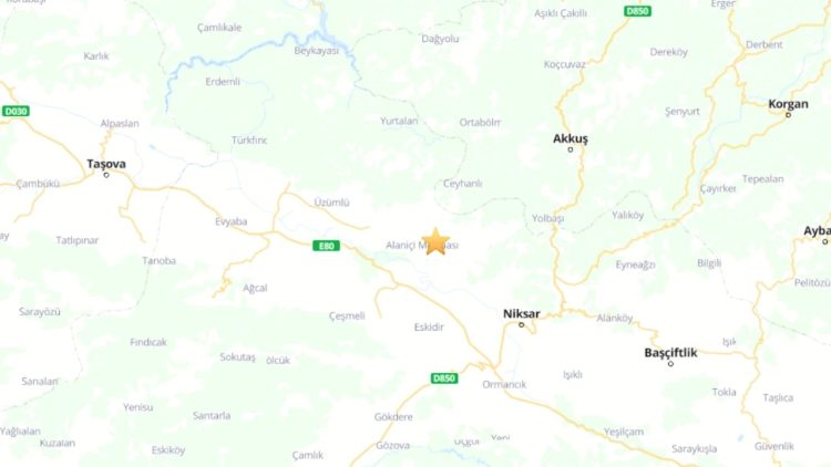 Tokat Niksar’da 5.5 büyüklüğünde deprem