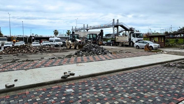 Gençlik Parkı ve Nazmi Alçın Caddesi’nde yol çalışmasında son durum