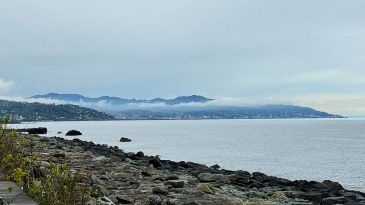 Ardeşen ve Pazar üzerindeki sistabakası görsel şölene dönüştü