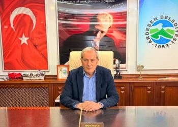 Ardeşen’de Başkanlık Makamına Ayhan Kabaoğlu Vekalet Ediyor