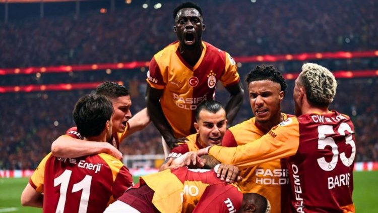 Galatasaray Derbi Galibiyetiyle Zirvedeki Puan Farkını 7’ye Çıkardı