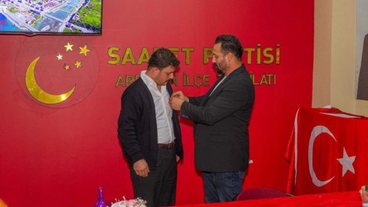 Saadet Partisi Ardeşen İlçe Başkanlığı, haftalık olağan toplantısını gerçekleştirdi.