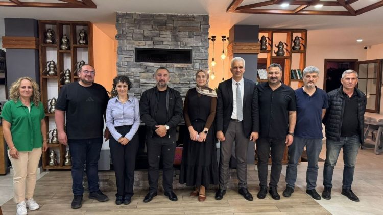 Ardeşen’deki Sivil Toplum Kuruluşları ve Kanaat Önderlerinden Züleyha’ya Destek Çağrısı