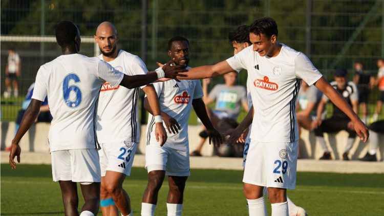 Çaykur Rizespor hazırlık maçında Osijek’i 3-1 mağlup etti